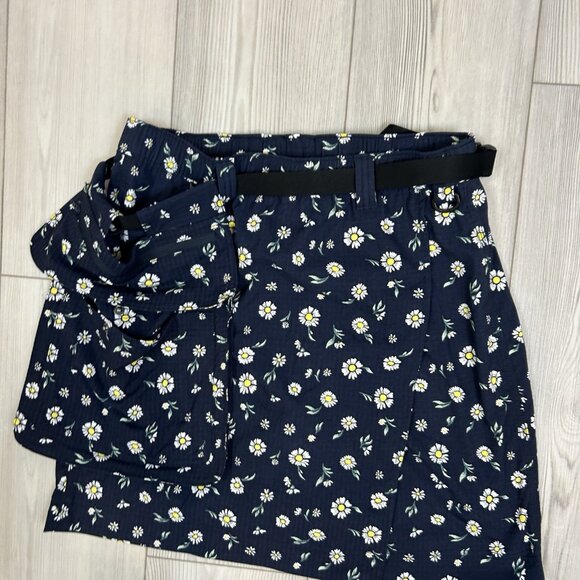Duluth Womens Small Heirloom Gardening Skort With Belt Bag Hiking Navy Floral - Picture 3 of 13